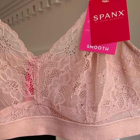 Spanx Spotlight on Lace Bralette XS 10124R in Vintage Rose Limited edition NWT - Picture 5 of 16